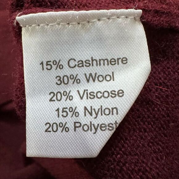 Kallspin Red V-Neck Cashmere Wool Blend Sweater Adult Size Small Preppy Winter - Picture 6 of 8